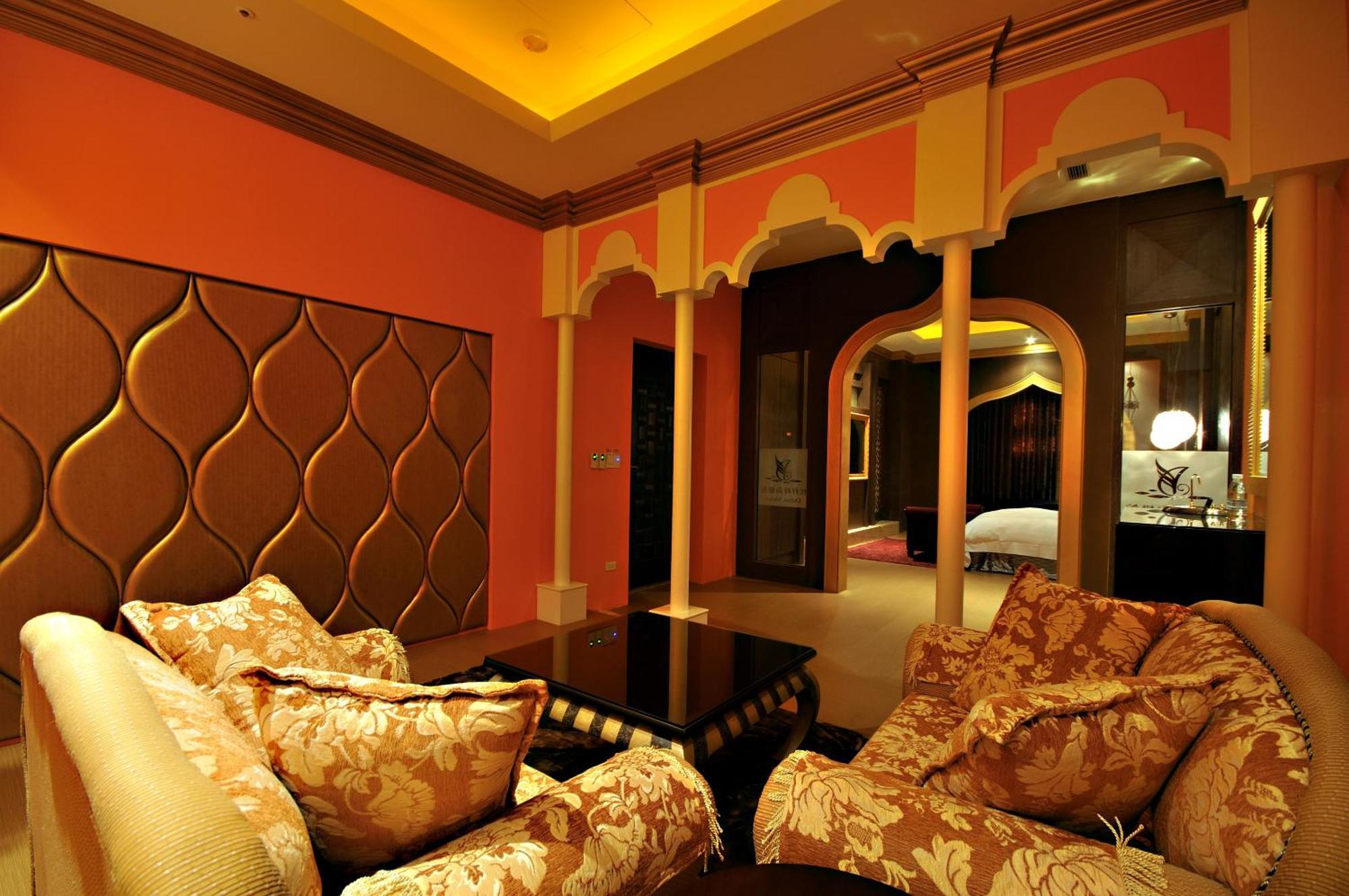 Dubai Motel Yilan Экстерьер фото